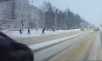 Funny Video - Winterstraßensprinter