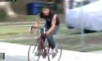 Movie : Mit dem Fahrrad auf der Flucht
