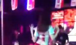 Lustiges Video - Stripperin für den Geliebten
