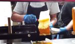 Lustiges Video - Extraportion Schmelzkäse
