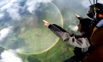 Movie : Fallschirmsprung in einen Doppelregenbogen