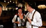 Conan - Arsch versohlt in Lederhosen