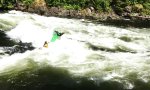 Movie : Pirouetten-Abgang im Wildwasser