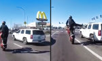 Funny Video : Cop geht den Tag gechillt an