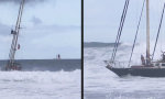 Wellenreiten mit dem Segelboot