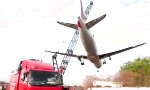 Funny Video - Flugzeug-Kran
