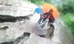 Funny Video : Wenn ein Spaziergang zum Höllentrip wird