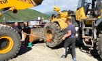 Funny Video : Reifenwechsel für Grobmotoriker