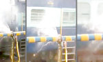 Funny Video : Ungewollte Dusche im Zug