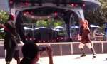 Funny Video : Zu viel Zuckerwatte vor der Star Wars Show
