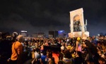 Funny Video : Friedliche Botschaft aus Istanbul